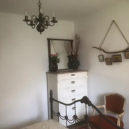 Oeregporta Vendeghaz *